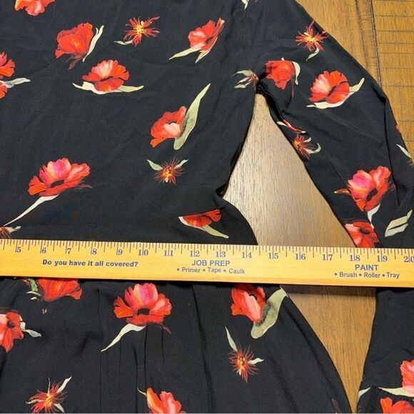 Zara Black/Red Floral Print Shirt Dress. Fitted Torso Then Flirty Flair XS - Picture 4 of 7